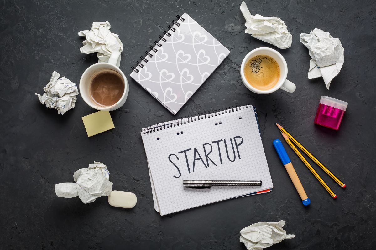 Zespół startupowy podczas pracy w inkubatorze w Rzeszowie